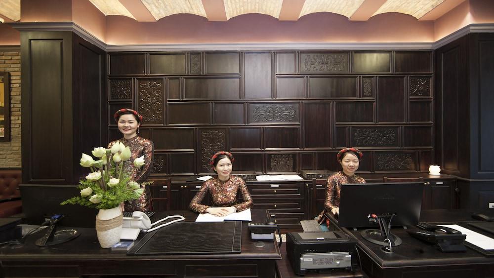 Alagon D'Antique Hotel & Spa Ho Chi Minh City Exterior photo